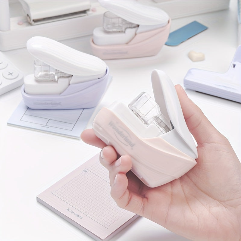 1pc of a Needleless Stapler, a Temporary Binding Stapler, a Handheld Small Needleless Stapler